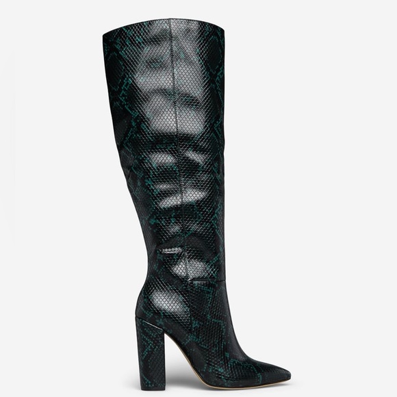 New in Box Larena Ponderosa Pine Block Heel Boot, 8.5 - Picture 2 of 7